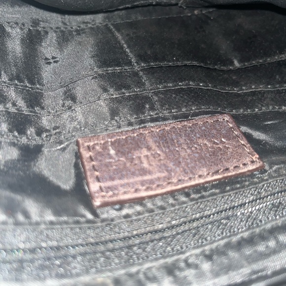 Leather bag - Picture 2 of 3